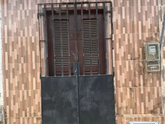 Imagem: Casa Pequena com 2/4 Pequenos, Cohatrac