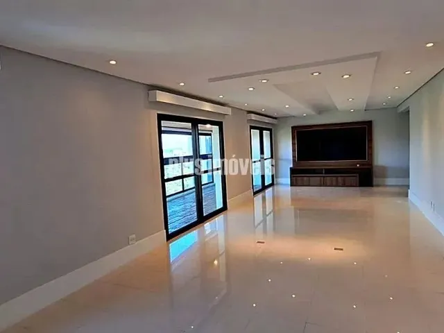 Imagem: Villagio Panamby, Amplo Living com Terraço