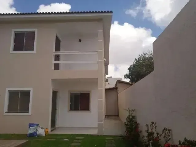 Imagem 1: Casa Duplex em Stella Mares