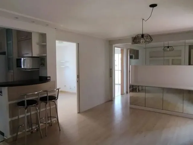 Imagem 7: Apartamento com 3 Dormitórios À Venda com 76.8M² no Bairro santa Cândida - Curitiba
