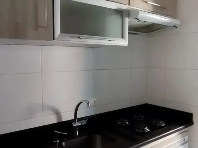Imagem 3: Apartamento com 3 Dormitórios À Venda com 76.8M² no Bairro santa Cândida - Curitiba