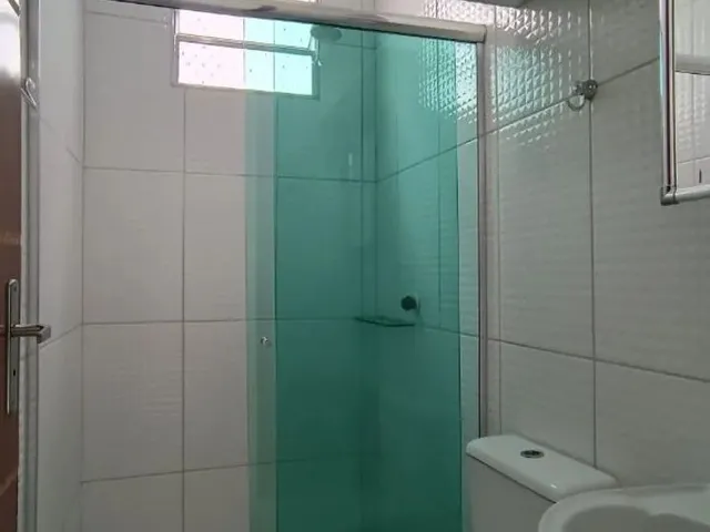 Imagem 2: Alugo R$ 2.500, Casa 2 Quartos, Climatizada e Modulada, Cond. Eufrates, Flores