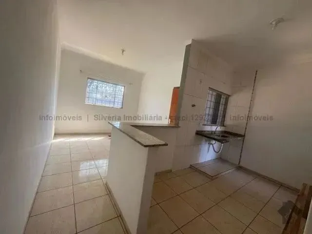 Imagem 5: Térrea para Aluguel com 64 Metros Quadrados com 2 Quartos