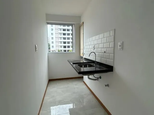 Imagem 14: Studio para Venda Possui 33 Metros Quadrados com 1 Quarto em Pitangueiras - Lauro de Freit