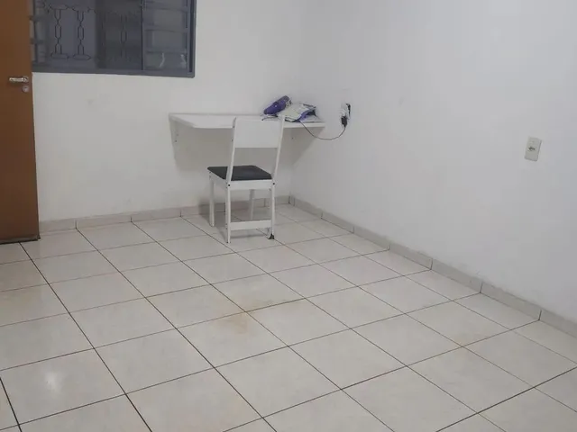 Imagem 6: Aluga-Se Quarto (Privado