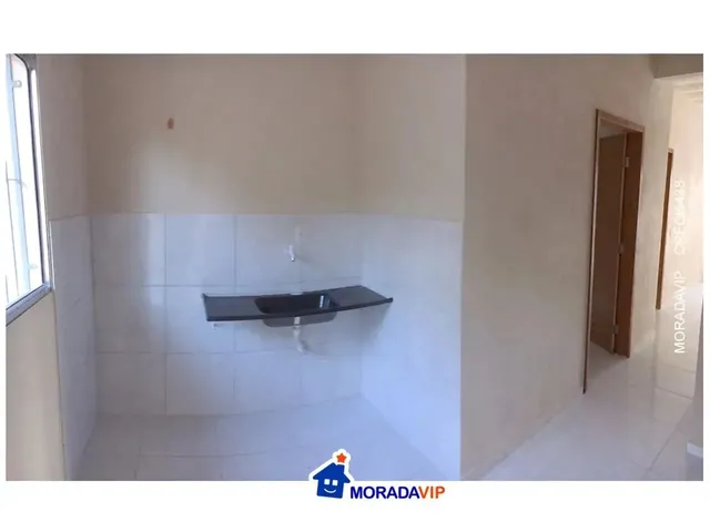 Imagem 6: Imóvel para Aluguel com 50 Metros Quadrados com 2 Quartos em Nova Carapina I - Serra - Es