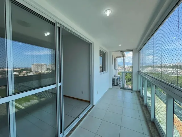 Imagem: O apartamento possui 3 Dormitórios, 1 Suíte, 3 Banheiros,