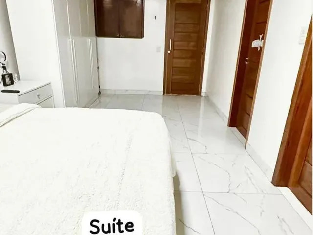Imagem 3: Casa na Roberto Camelier