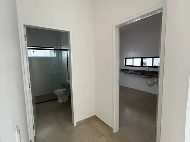 Imagem 9: Aluguel de Casa em Condomínio, Casa Terreá com 1 Suite, 2 Quartos, 2 Bwc, Sala Ampla..