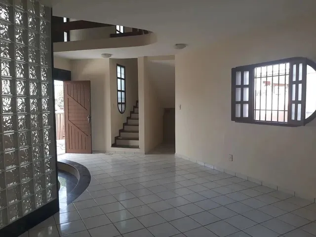 Imagem 11: Alugo Casa em Capim Macio em Ótima Localização