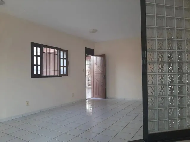 Imagem 14: Alugo Casa em Capim Macio em Ótima Localização