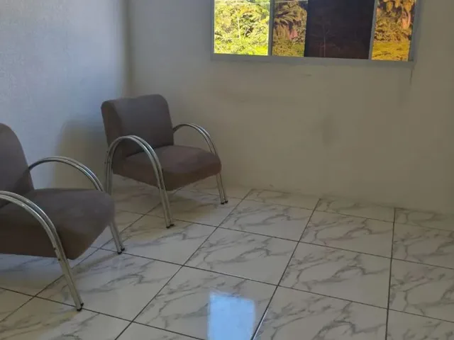Imagem: O apartamento possui 2 Dormitórios, 5 Vagas na garagem e