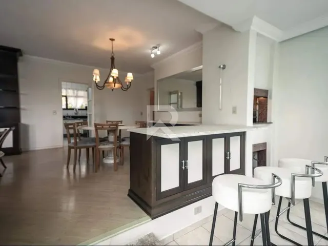 Imagem 14: Apartamento Mobiliado com Amplo Living, 2 Quartos 2 Vagas para Locação, 143 M²
