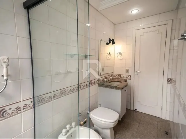Imagem 6: Apartamento Mobiliado com Amplo Living, 2 Quartos 2 Vagas para Locação, 143 M²