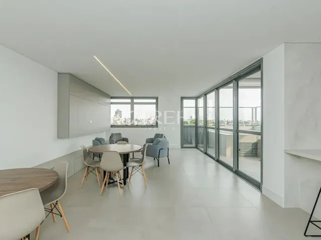 Imagem 9: Cobertura Duplex Semi-Mobiliada no Água Verde para Alugar