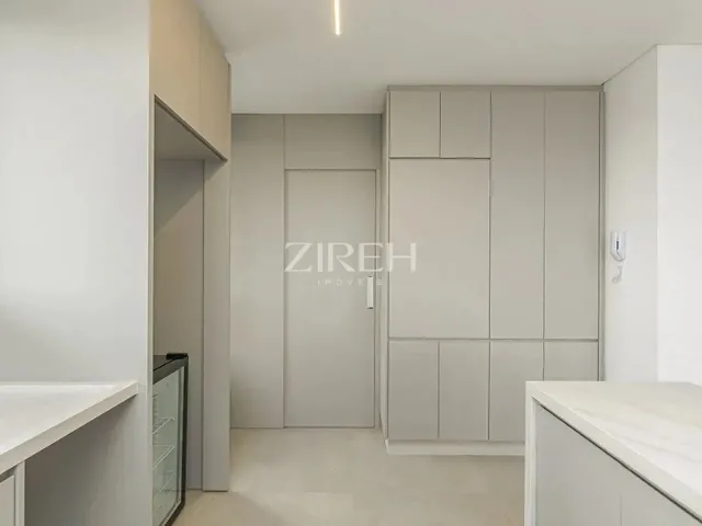 Imagem 15: Cobertura Duplex Semi-Mobiliada no Água Verde para Alugar