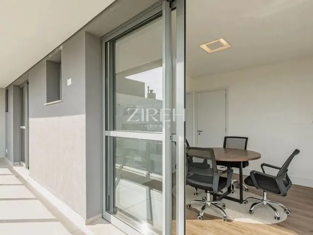 Imagem 4: Cobertura Duplex Semi-Mobiliada no Água Verde para Alugar