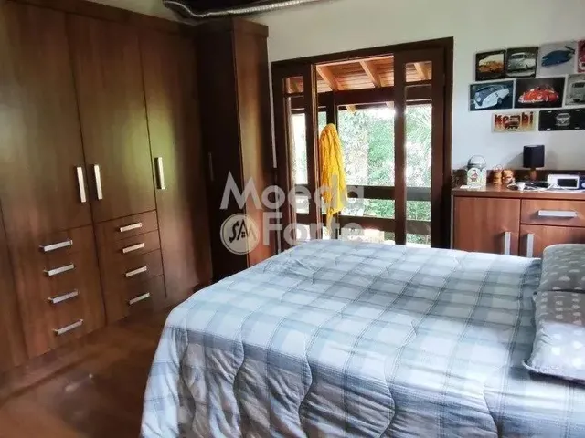 Imagem 3: Residencia, Condomínio, 300,00 M2, 3 Quartos (1 Suite), Lindo Terreno com 1.930,00 M2
