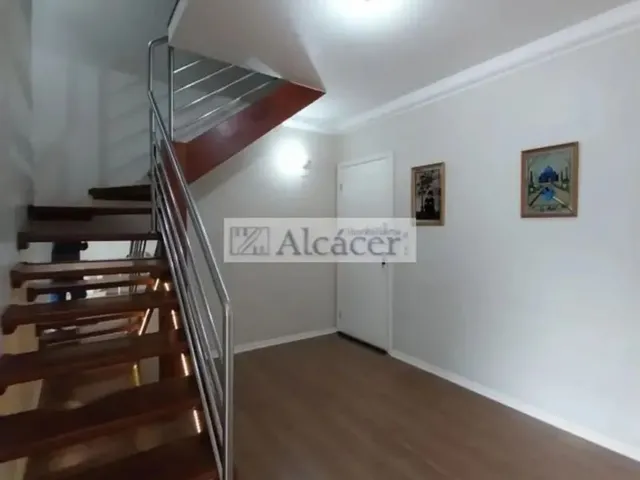 Imagem 3: Duplex para Aluguel com 138 Metros Quadrados com 3 Quartos em Mossunguê - Curitiba - Pr