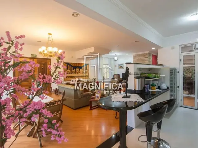 Imagem 1: Casa - Seminário.linda Casa, Endereço Nobre, em Localização Privilegiada Do