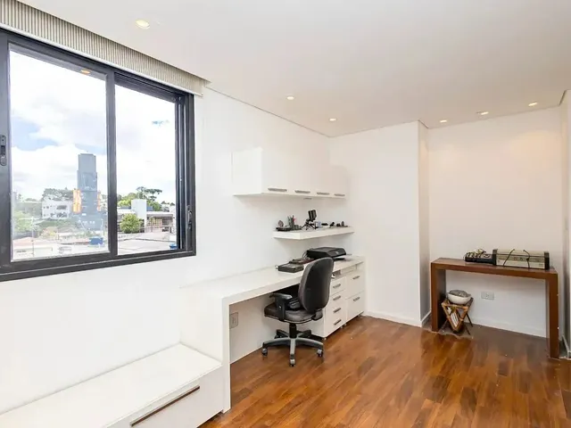 Imagem 15: Apartamento no Seminário com 02 Quartos, Sendo 01 Suíte e Vaga de Garagem Coberta