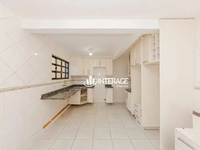 Imagem 5: Sobrado com 3 Quartos para Alugar, 180 M² por R$ 3.500/Mês - São Braz - Curitiba/Pr