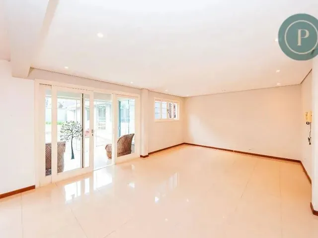 Imagem 9: Casa com 4 Dormitórios para Alugar, 450 M² - santa Felicidade - Experimente O
