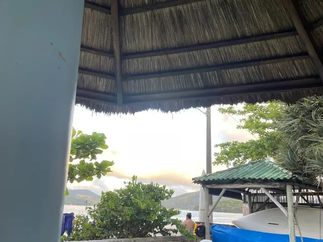 Imagem 2: Kitinete em Pereque Frente Mar