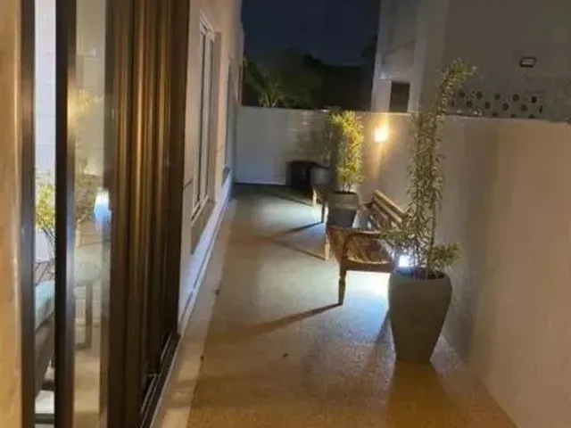 Imagem 16: Imóvel para Aluguel com 330 Metros Quadrados com 4 Quartos em Jacuhy - Serra - Es