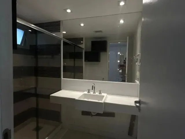 Imagem 5: Oportunidade para Locação - Apto 03 Quartos/Suíte - Vista Panorâmica - Enseada Do