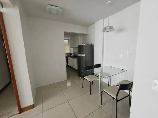 Imagem 13: Aluguel Apartamento Praia do Canto Ed Abrahan Lincoln 2 Quartos com 80 Mts2 Mobiliado