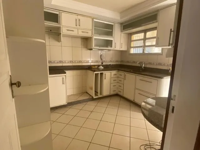 Imagem 5: Alugo Casa com Churrasqueira e 3 Quartos