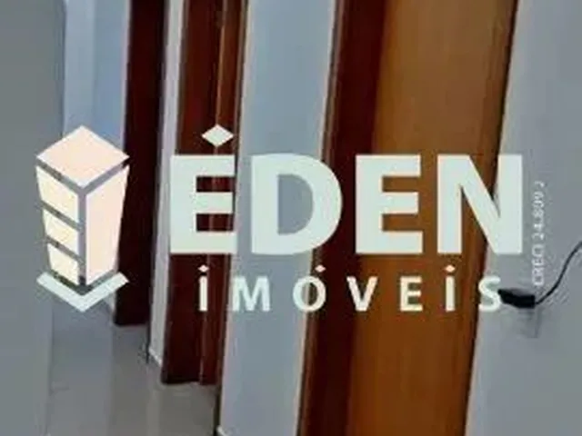 Imagem: A casa possui 3 Dormitórios, 1 Suíte, 4 Banheiros, 3