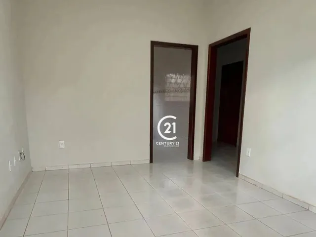 Imagem 11: Casa de Esquina para Locação