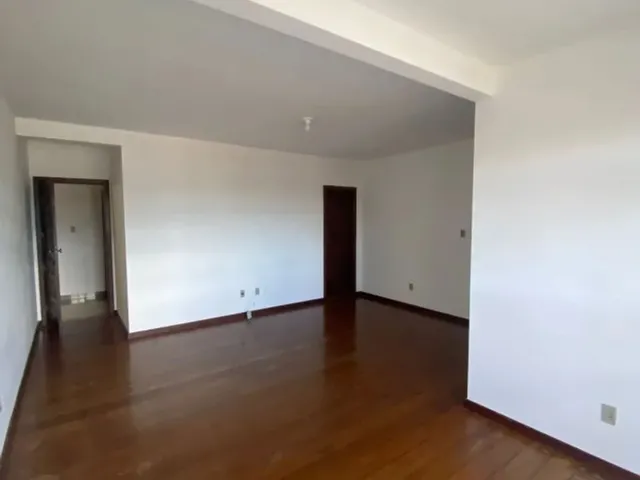 Imagem 14: Alugo Apartamento 136M2, 3 Quartos, Sendo 1 Suíte, na Av. Erathostenes Menezes, Candeias