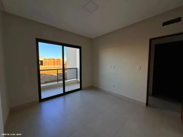Imagem 11: Apartamento para Locação em Guanambi, Centro, 3 Dormitórios, 1 Suíte, 2 Banheiros, 1