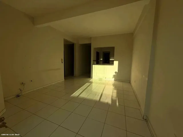 Imagem 9: Apartamento para Locação em Guanambi, Centro, 3 Dormitórios, 1 Suíte, 2 Banheiros, 1