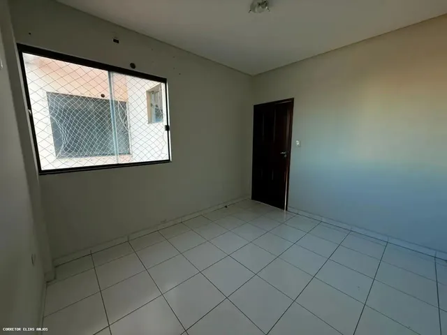 Imagem 13: Apartamento para Locação em Guanambi, Centro, 3 Dormitórios, 1 Suíte, 2 Banheiros, 1
