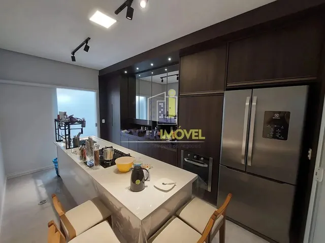 Imagem 6: Casa de 4 Suítes + Dependência , Cozinha e Quartos Planejados, Piscina Aquecida