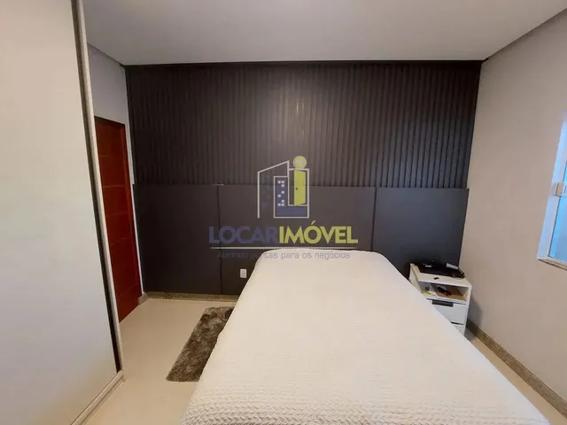 Imagem 10: Casa de 4 Suítes + Dependência , Cozinha e Quartos Planejados, Piscina Aquecida