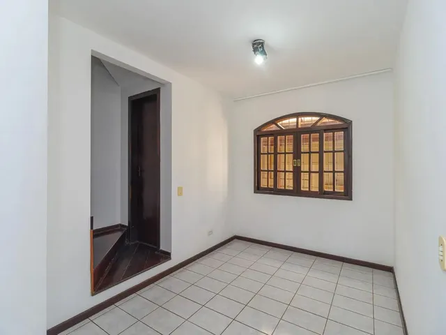 Imagem 15: Sobrado de 3 Quartos no Bairro Cidade Industrial