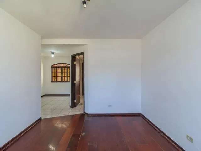 Imagem 4: Sobrado de 3 Quartos no Bairro Cidade Industrial