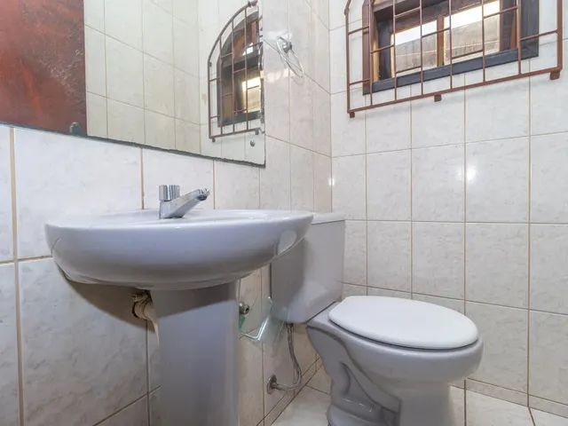 Imagem 2: Sobrado de 3 Quartos no Bairro Cidade Industrial