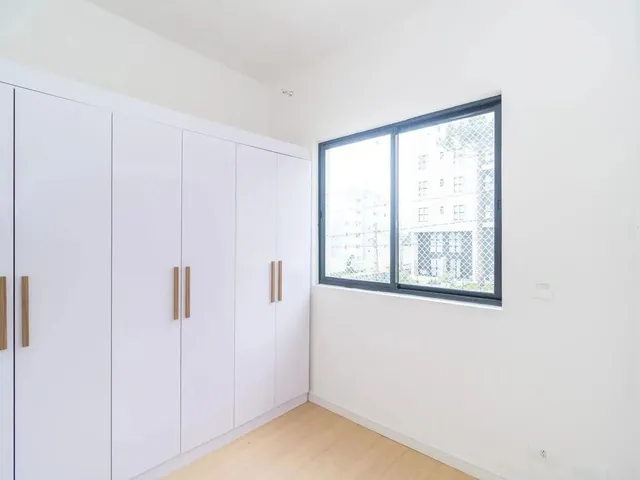 Imagem 15: Apartamento de 2 Quartos no Bairro Campo Comprido