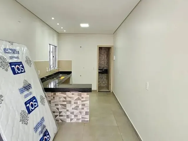 Imagem 8: Imóvel para Aluguel Possui 35 Metros Quadrados com 1 Quarto em Setor Campinas - Goiânia