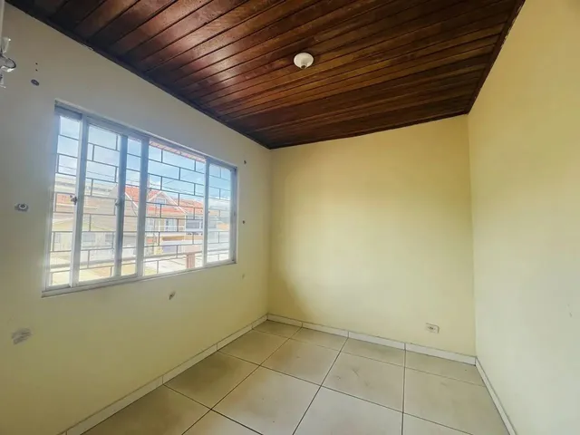 Imagem 10: Casa para Locação Parte Superior 2 Quartos Varanda 1 Vaga de Estacionamento