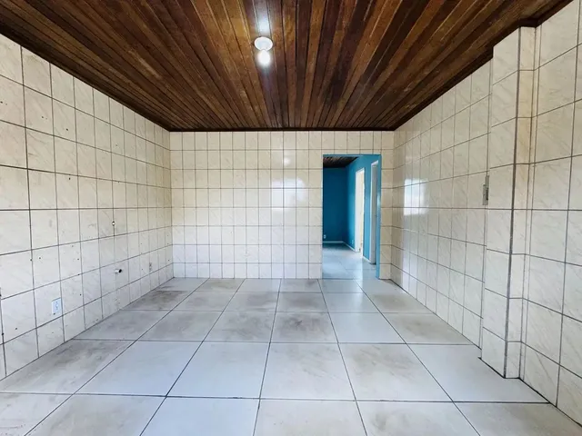 Imagem 6: Casa para Locação Parte Superior 2 Quartos Varanda 1 Vaga de Estacionamento