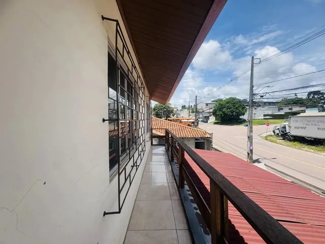 Imagem 3: Casa para Locação Parte Superior 2 Quartos Varanda 1 Vaga de Estacionamento