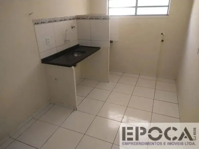 Imagem 8: Apartamento de 2 Quartos Bem Localizado