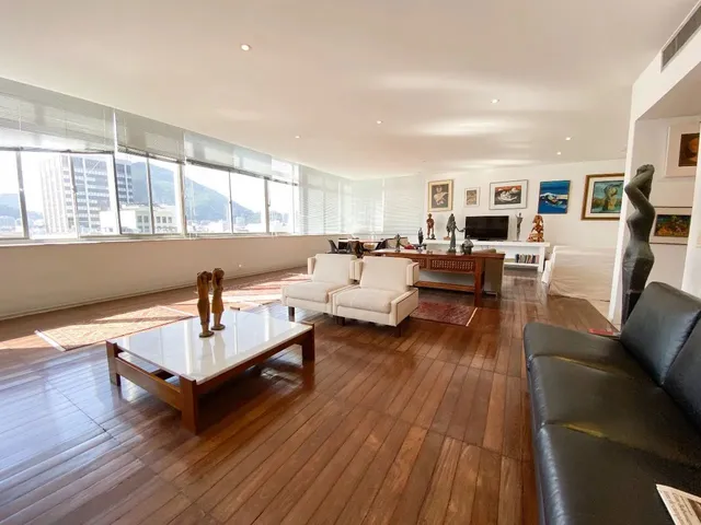 Imagem: Apartamento À Venda, 4 Quartos, 2 Suítes